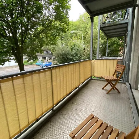 Suitable Living - Luxury Apartment With Balcony And Fast Wifi * Essen